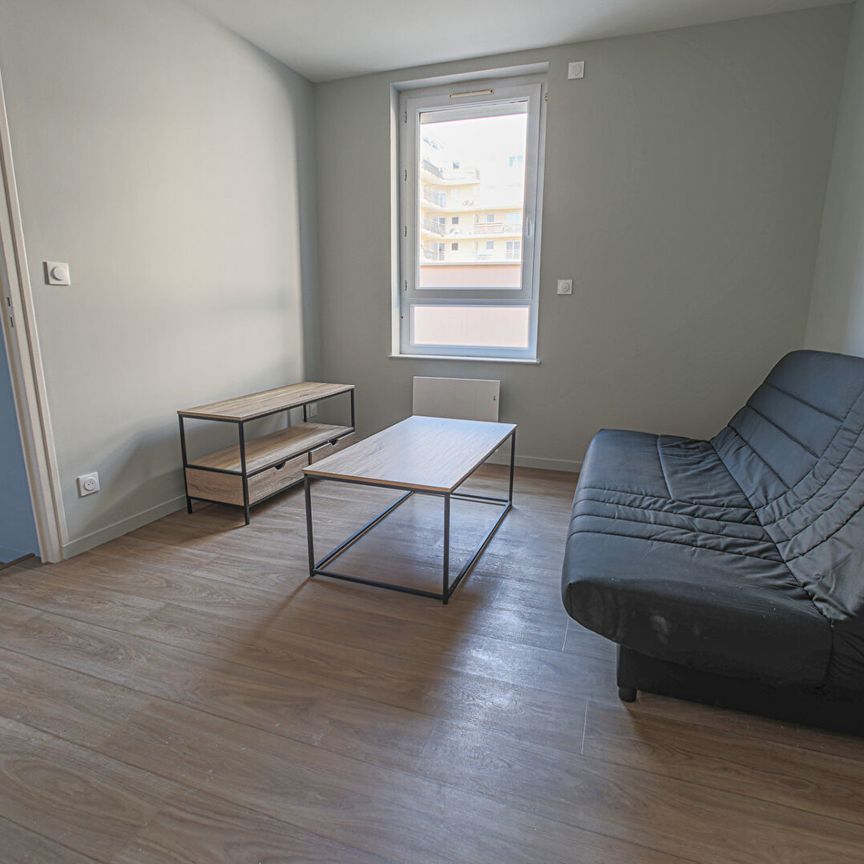 Location Appartement 1 pièce 24m² LE HAVRE 76600 - Photo 1