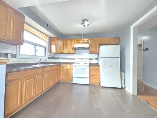 For Lease - 58 Cameron Avenue Unit# 3, Toronto, Ontario - Photo 1