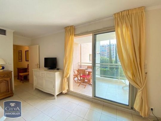 Location Appartement 1 pièce 29m² MANDELIEU LA NAPOULE 06210 - Photo 1