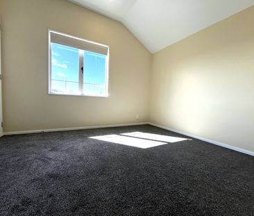 Freshly Updated 2 Bedrooms Townhouse in East Tamaki - Photo 3
