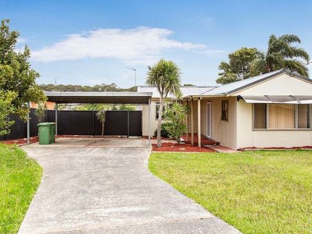 Tidy Two Bedroom Home in Convenient Location - Photo 4