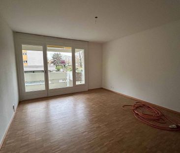 Renovated 2-room apartment - Photo 5