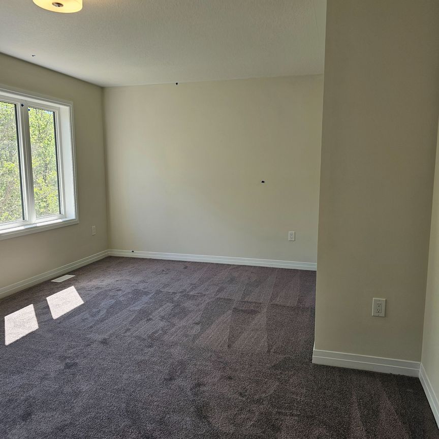 For Lease - 660 Colborne Street Unit# 8, Brantford, Ontario - Photo 1