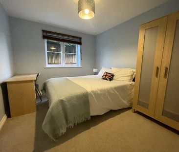 2 bedroom flat to rent - Photo 3