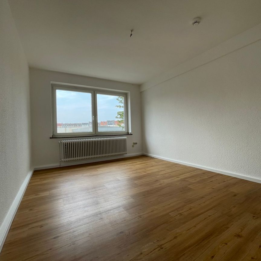 Renovierte 3-Zimmerwohnung mit 79m² Wohnfläche in Pempelfort! - Foto 1