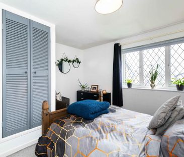 2 bedroom end of terrace house to rent - Photo 5