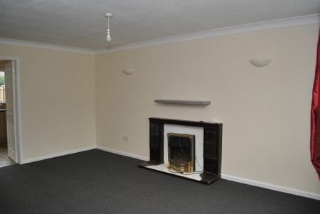 2 bedroom terraced house to rent - Photo 3