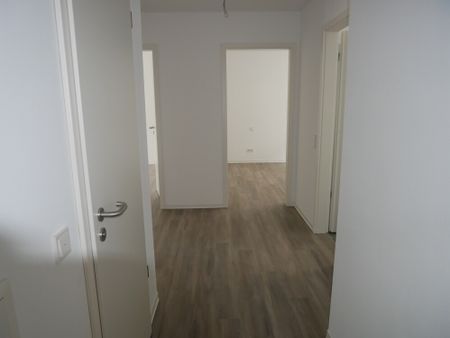 *Lambert&Strelow*Erstbezug, Beste Innenstadtlage,nähe Fußgängerzone, 3 ZKBB – Mietwohnung,Aufzug,EBK - Foto 2