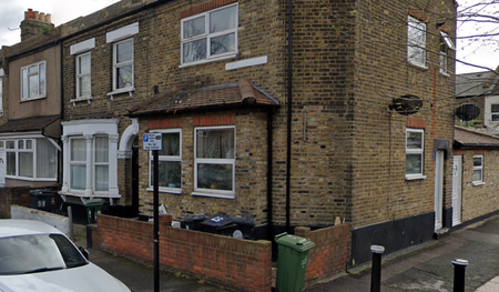 Harrow Road, Leytonstone, London, E11 - Photo 5