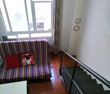 Alquiler de dúplex en Calle Carretería - Photo 2