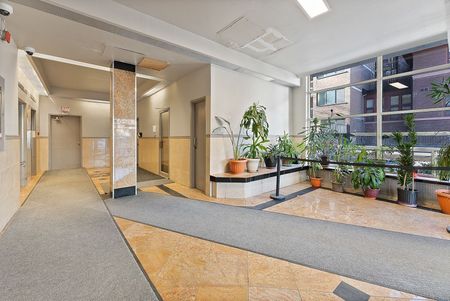 For Lease - 206 St George Street Unit# 303, Toronto, Ontario - Photo 2