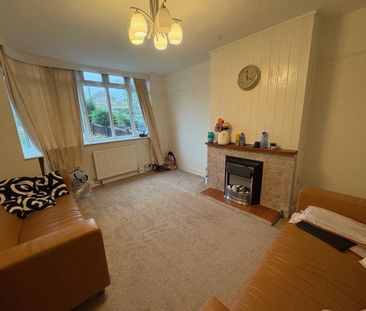 3 bedroom semi-detached house to rent - Photo 1