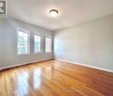 24 REVELSTOKE CRESCENT - Photo 4