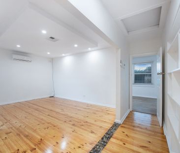 Family Home in Brahma Lodge - Photo 1