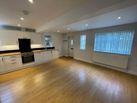 2 bedroom detached house to rent - Photo 5