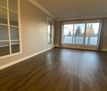 221 | 1 Bedroom Condo | Greenview | Convenient Location | Undergrou... - Photo 2