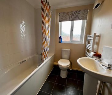 2 bedroom house to rent - Photo 3