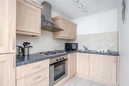 Cookham Road, Maidenhead, Berkshire, SL6 flat to rent - Photo 4