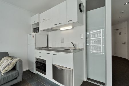 Tidy 2 bed Apartment, Auckland Grammar Zone - Photo 3
