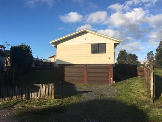 Family Home for Rent on 62 Lavelle Road, Henderson - Photo 1