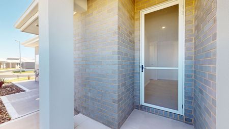 Newly Built Furnished Duplex in South Lakes - Photo 2