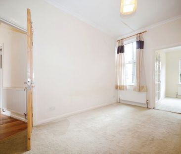 1 Bed Maisonette, Sportsbank Street, SE6 - Photo 4