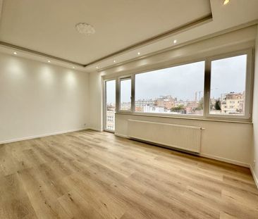 Appartement te huur - Foto 2