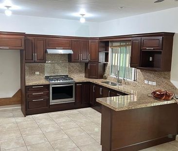 Casa en Fraccionamiento en Renta en Privada Fuentes - Photo 3
