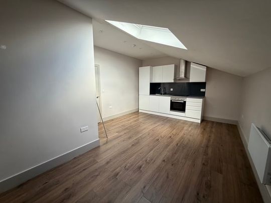 Quilters Way, Stoke Mandeville, AYLESBURY - Photo 1