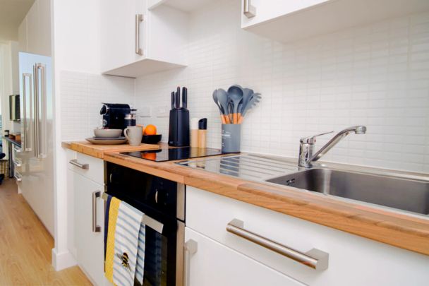 Deluxe Studio - Photo 1