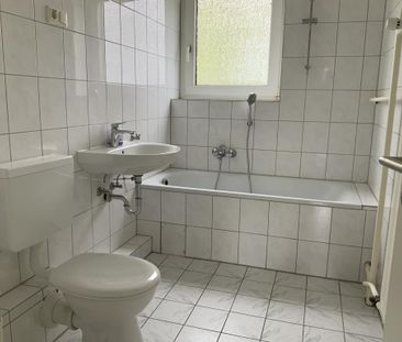 Ab sofort! 3-Zimmer-Wohnung in Gelsenkirchen Hassel mit Balkon! - Photo 2