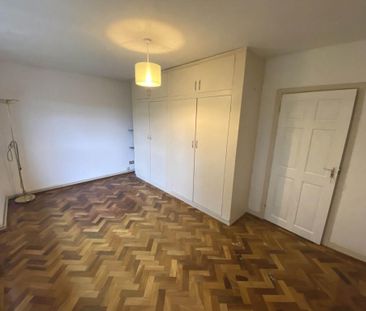 3 bedroom flat to rent - Photo 5