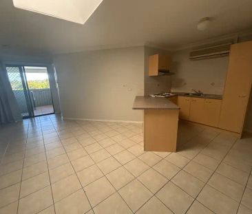 “Elevated Unit in the absolute heart of Kallangur - Location is the... - Photo 4