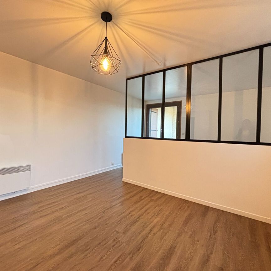 Location Appartement 2 pièces 54m² - Photo 1