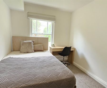 Room 2, 38 Pakenham Close, Cambridge - Photo 3