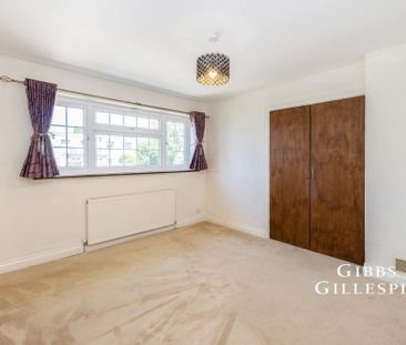 4 bedroom terraced house to rent - Photo 5