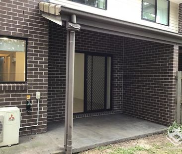 Pet friendly Large bedrooms Bathrooms Air Conditioned - Photo 3