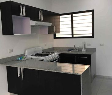Casa de dos recámaras, equipada, dentro de privada La Ciudadela. - Photo 3