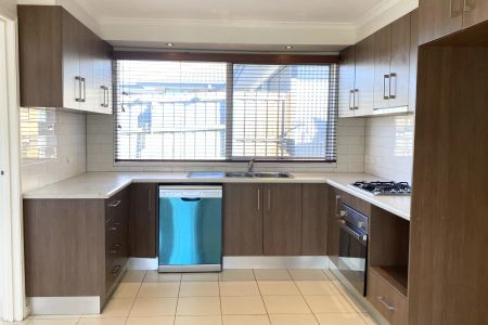 THIS PROPERTY FEATURES: - Photo 4