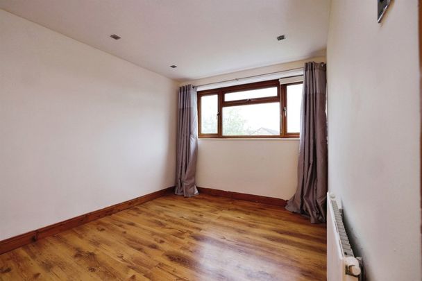 Martin Way - Photo 1