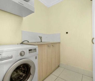 STYLISH FURNISHED APARTMENT WITH WATER VIEWS - Photo 6