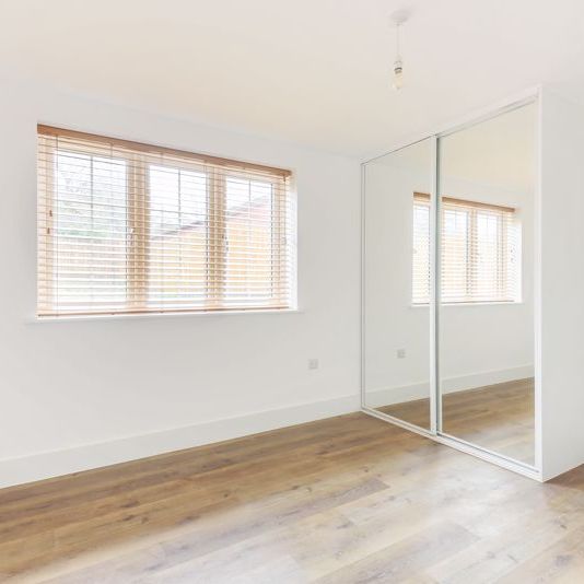 2A Wey Hill, Haslemere - 1 bedroomProperty for lettings - Seymours - Photo 1