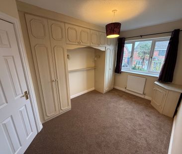 Haseley Close, Radcliffe - Photo 6