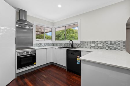 3 x 1 Located in Kelmscott - Photo 2