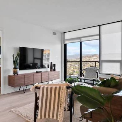 Furnished 2br - 2bath Sub Penthouse $500 OFF - Photo 4