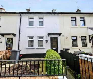 24 St. James's Place, Belfast, BT12 6EH - Photo 4
