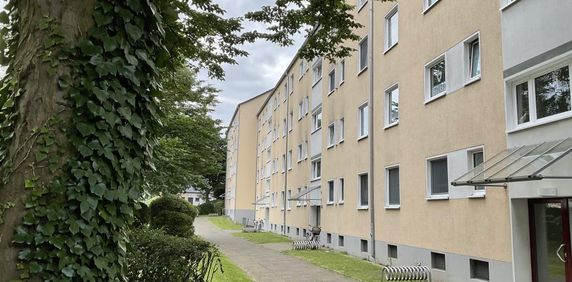 Demnächst frei! 3-Zimmer-Wohnung in Düsseldorf Garath - Foto 2
