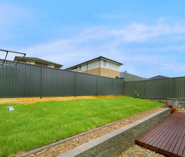 11 Andrew Street, Grantham Farm NSW 2765 - House For Rent | Domain - Photo 5