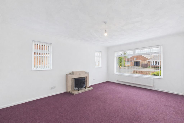 2 bedroom semi-detached bungalow to rent - Photo 1