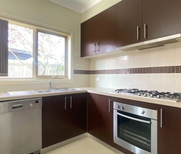 2/8 Bevis Street, Mulgrave - Photo 1